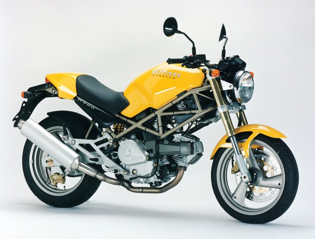 1995 Ducati Monster 600 Yellow RHS 3-44