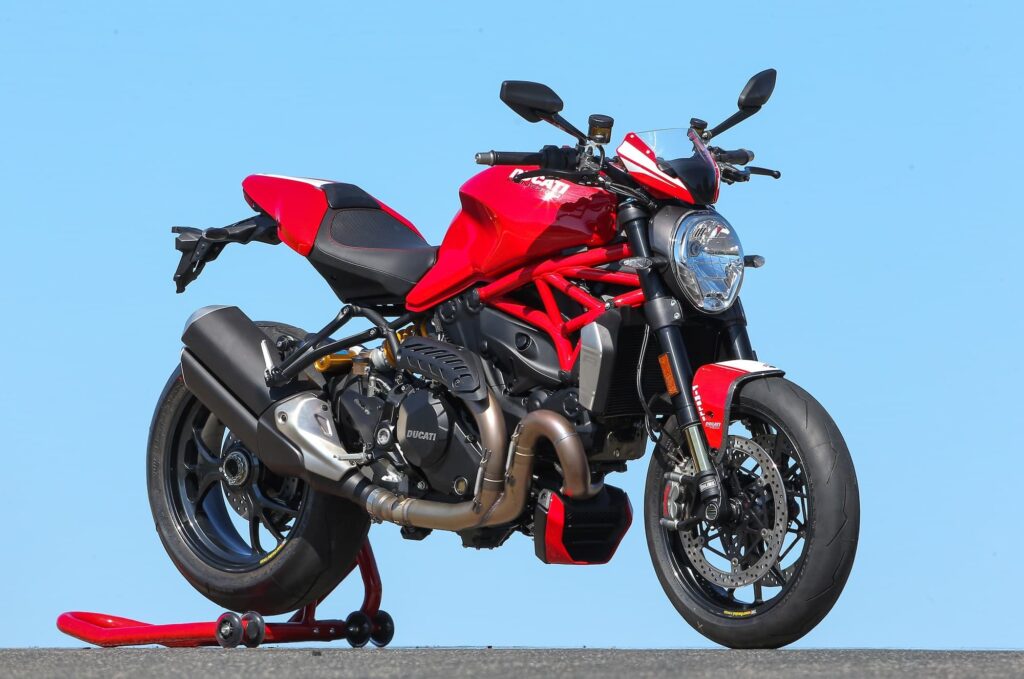 Ducati Monster 1200 R