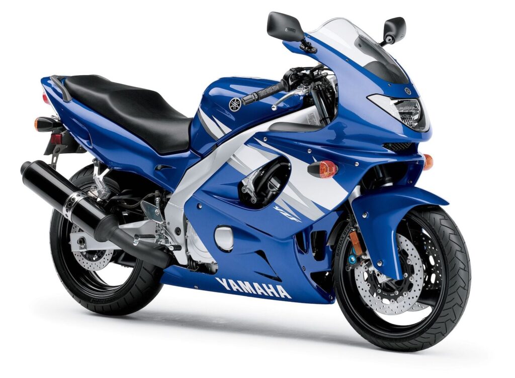 The Ultimate Yamaha R6 Buyers Guide: No Compromises - Motofomo