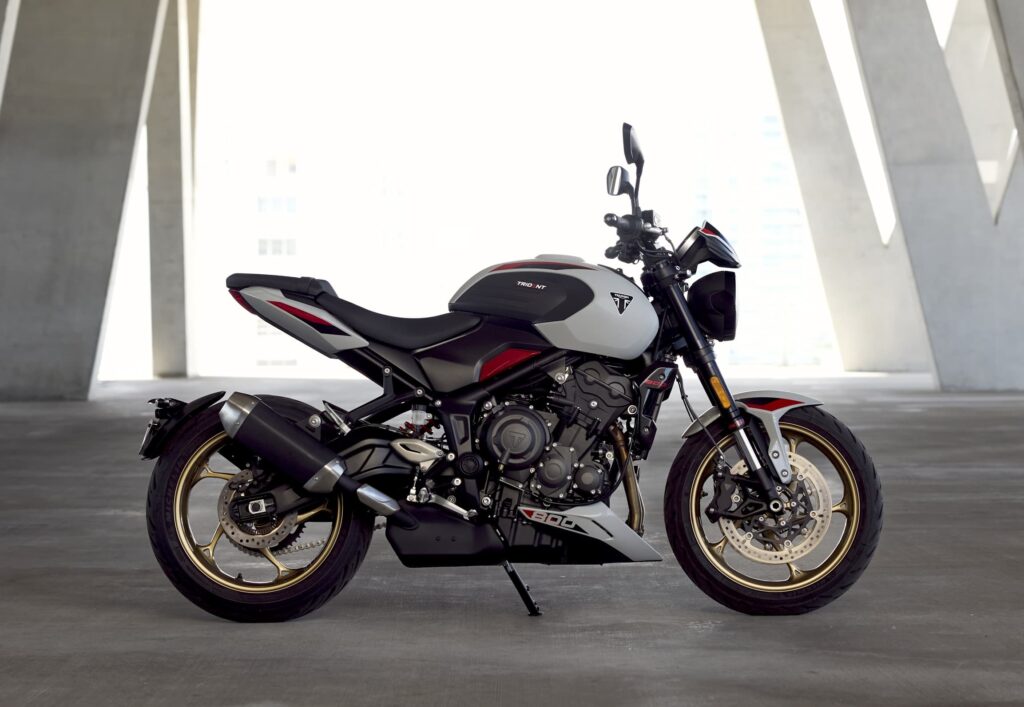 Middleweight Naked Sport Bikes You Can Buy Now (2026) 47 2026 Triumph Trident 800 Grey RHS