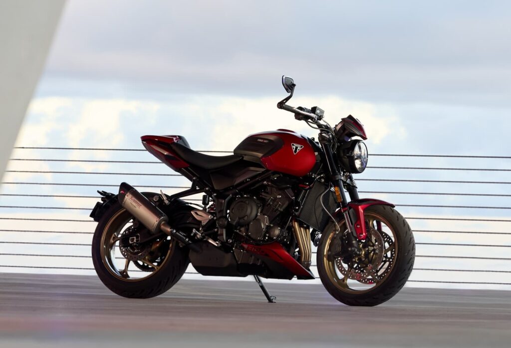 All the Motorcycles with Cruise Control — The Cheapest, the Coolest, and the Rest 40 2026 Triumph Trident 800