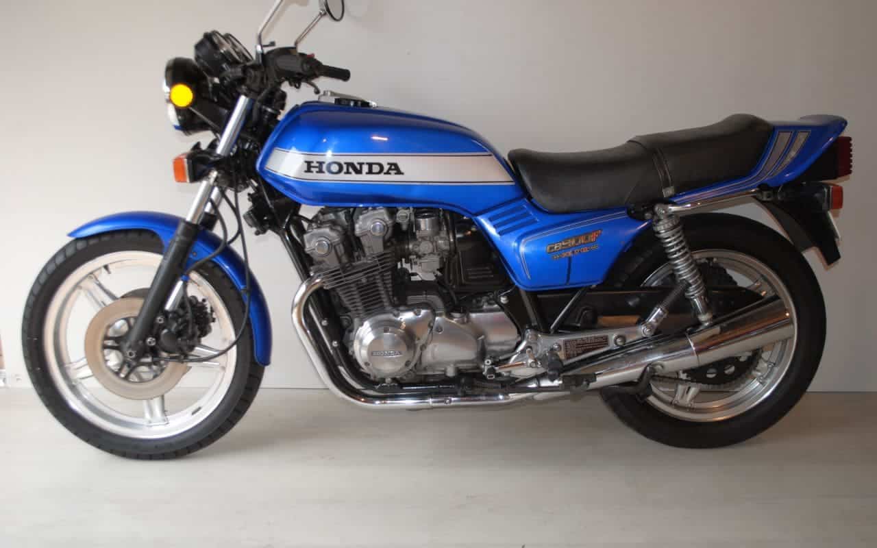 Regret And My First Motorcycle The Honda Cb900f Bol D Or