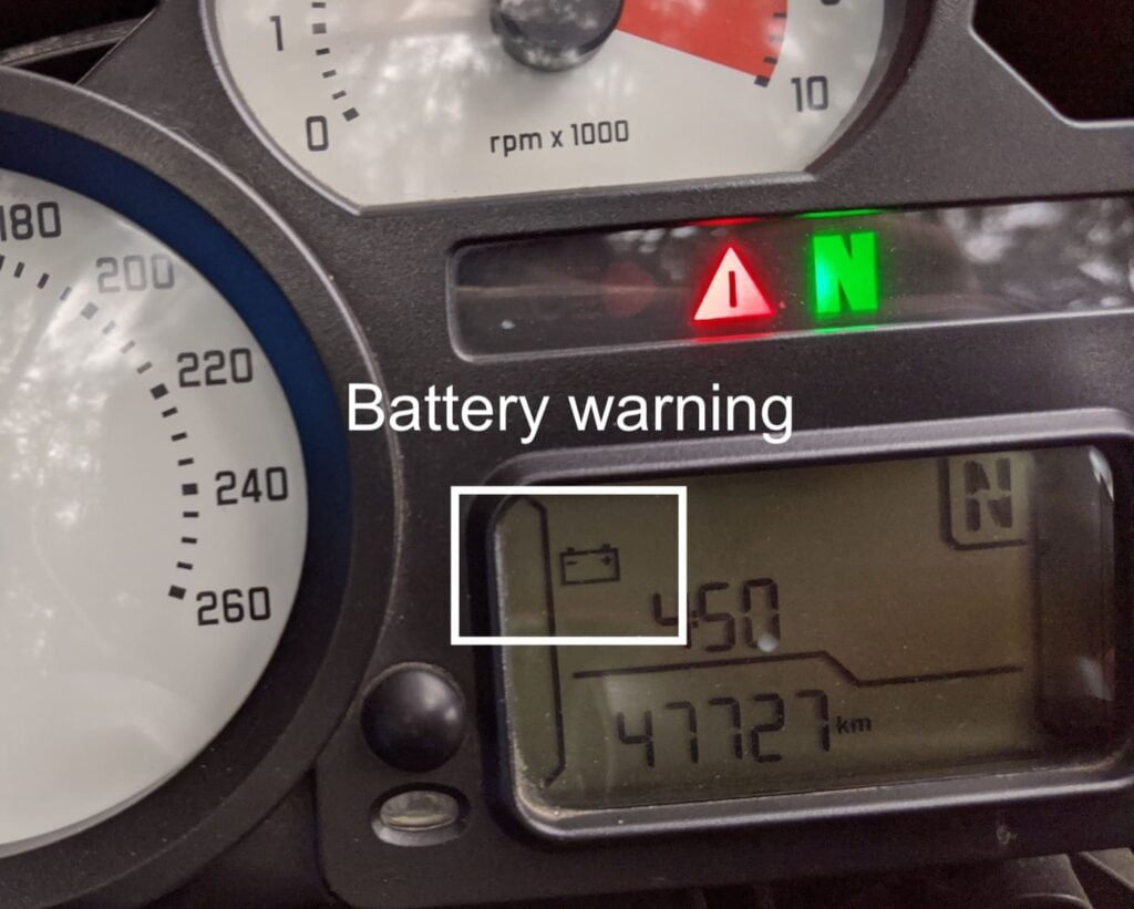 Changing R1200 Alternator Belt - battery warning