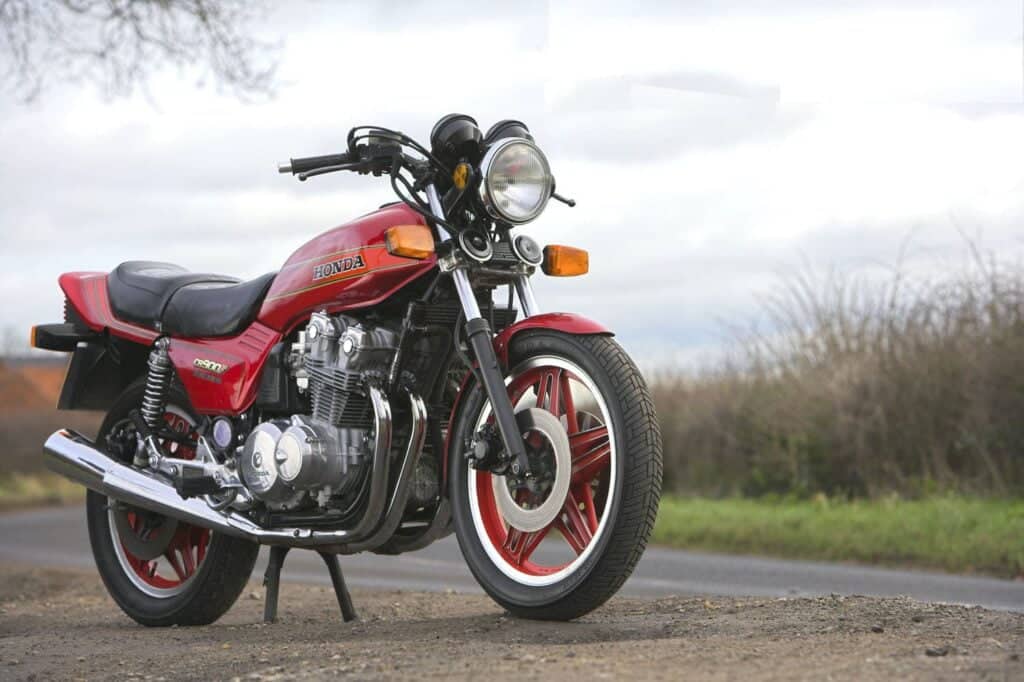 A red CB900F bol d'Or with some cosmetic work done