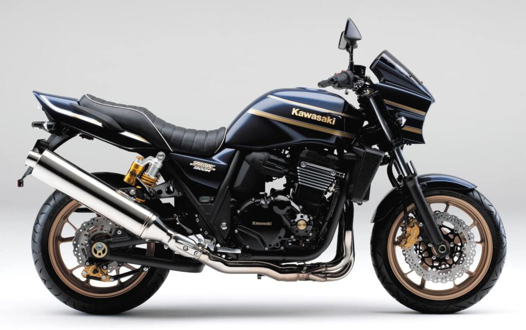 Black Kawasaki ZRX1200 DAEG