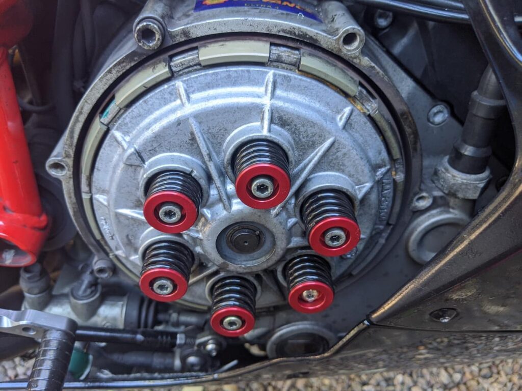 changing ducati clutch springs - new springs and caps