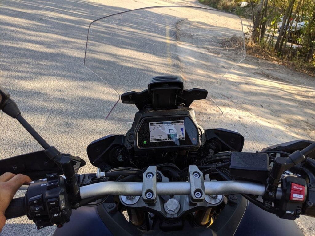 Yamaha Tracer 900 controls and dash