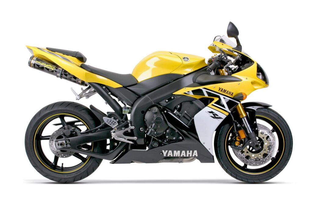 2006 Yamaha YZF-R1 50th anniversary studio image RHS