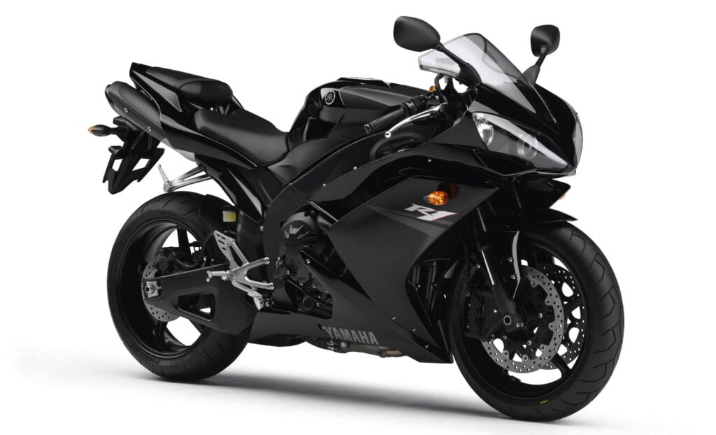 5th gen 2008 black Yamaha R1