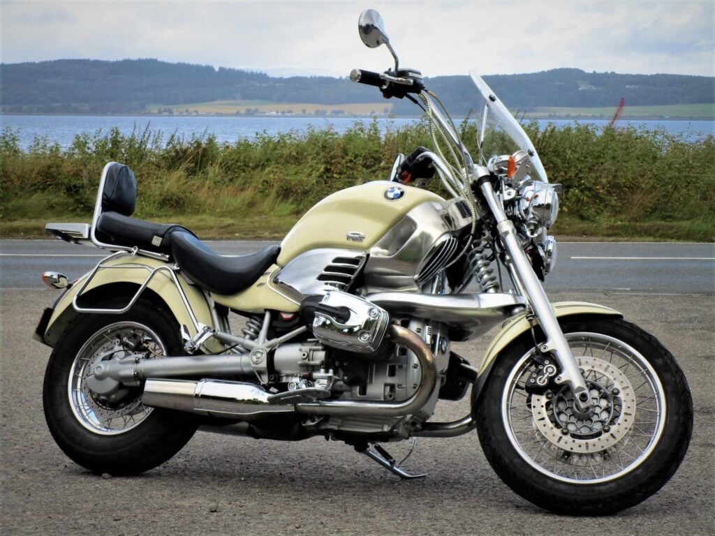 Beige BMW R 1200 C Classic next to lake