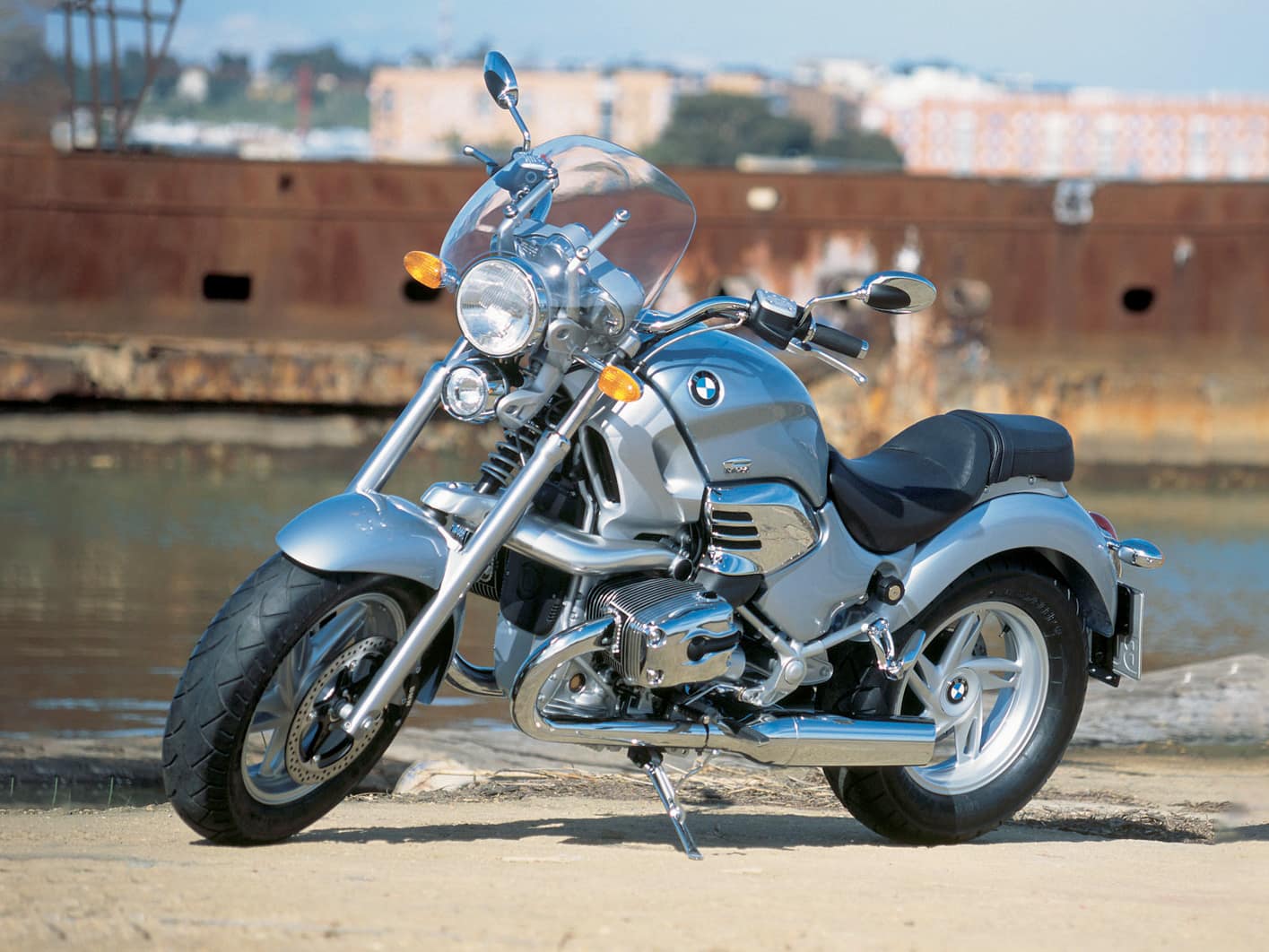 BMW R 1200 C Buyers Guide — The First BMW Cruiser