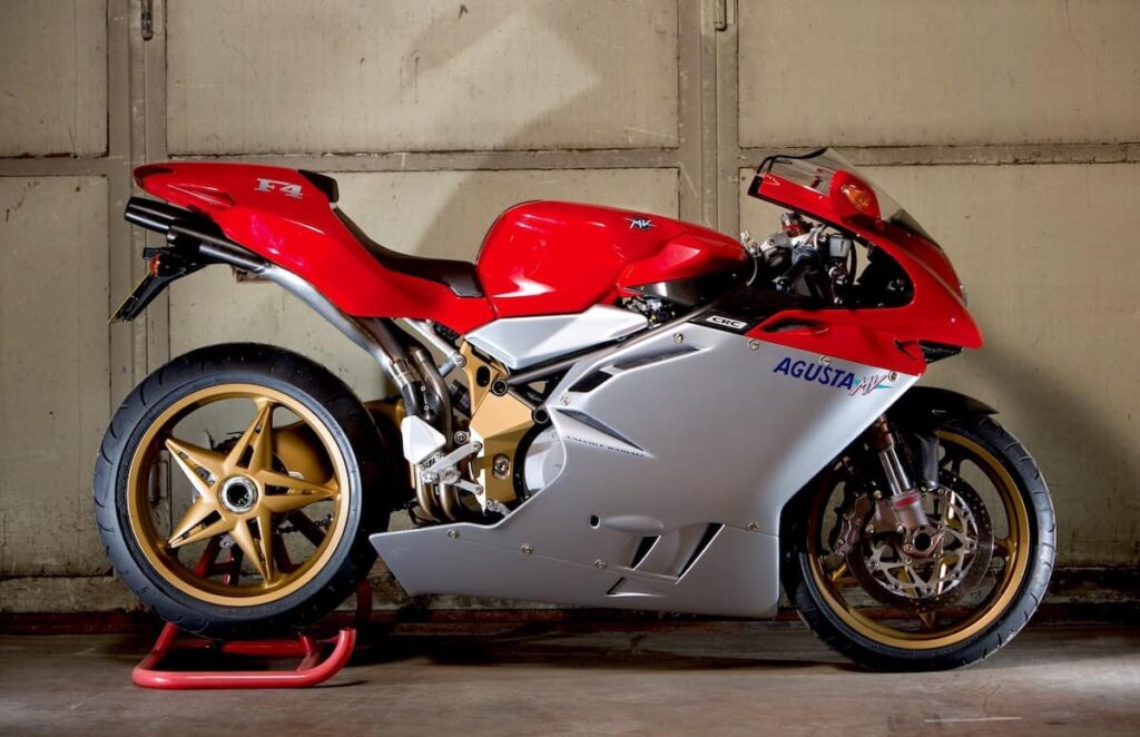 The MV Augusta F4 was inspired by the Ducati 916, and designed by the same person, Massimo Tamburini