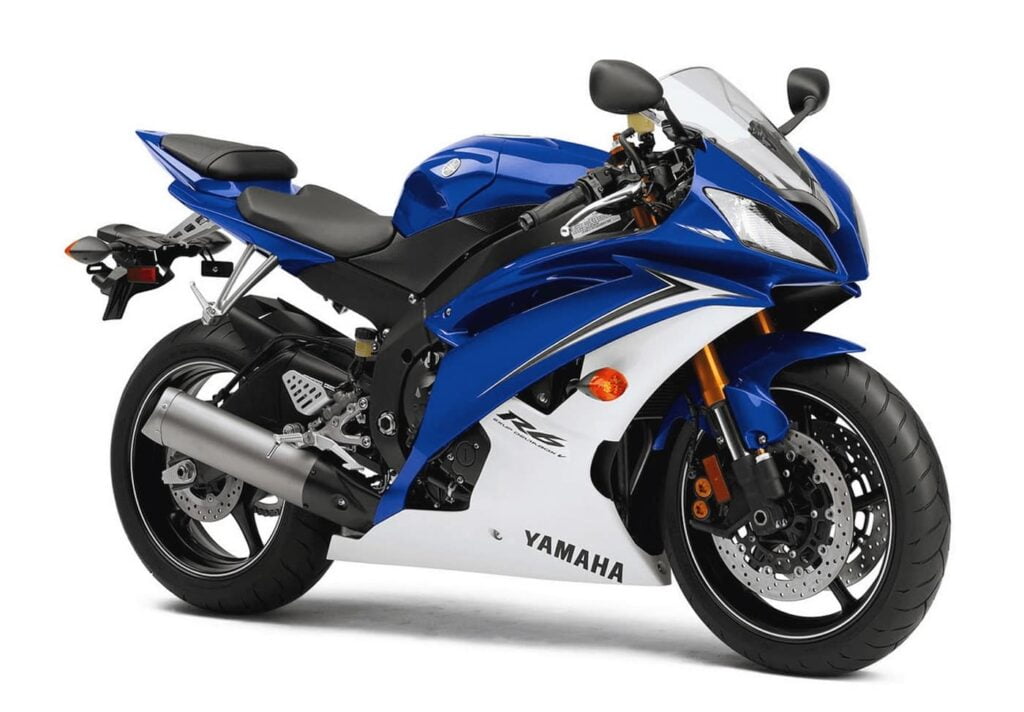 The 2010 Yamaha R6, same model 2010-2016