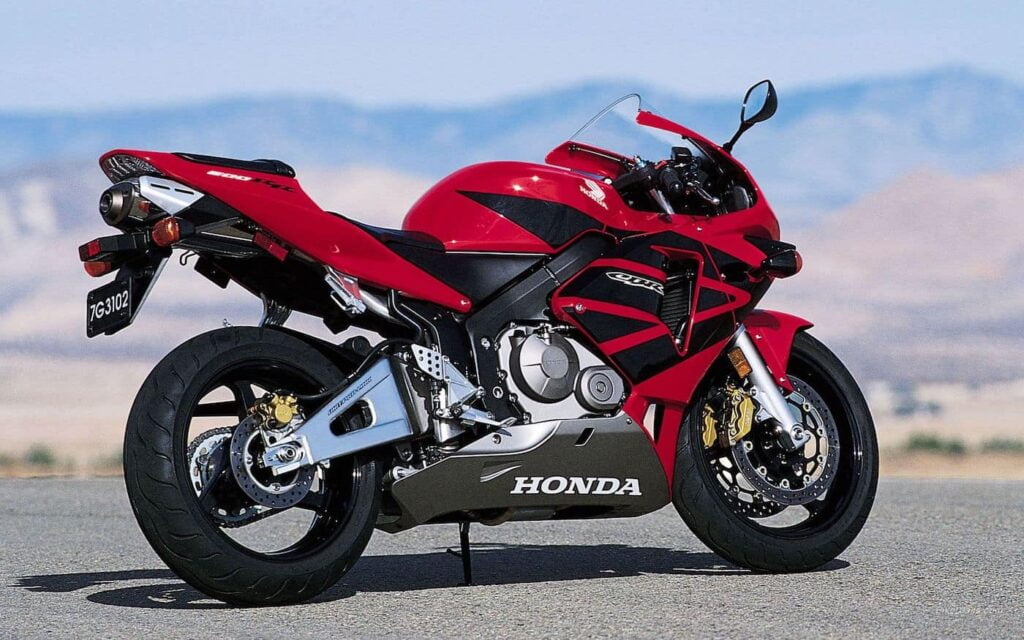 yamaha motorcycle r6 red