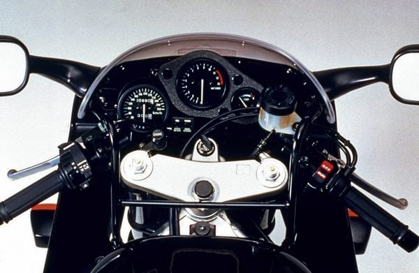 Cockpit of the original Honda CBR900RR FireBlade