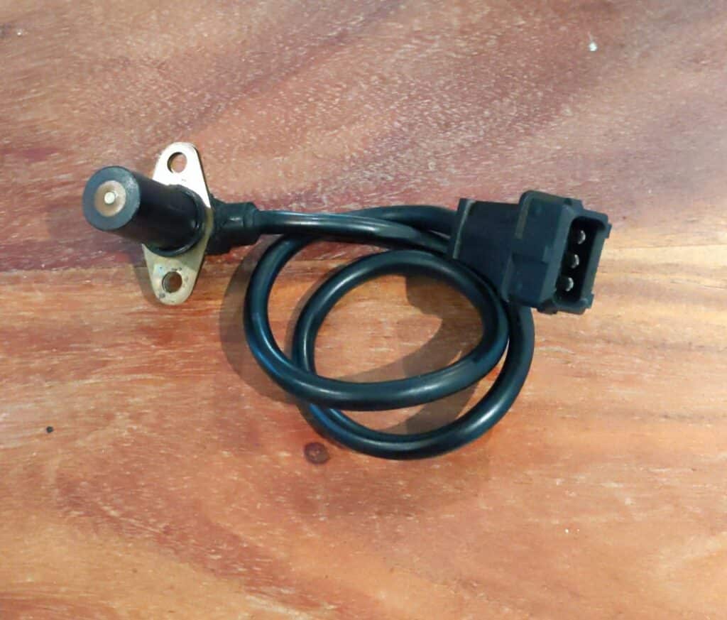 Crankshaft position sensor - three pin, Magneti Marelli 8i3, removed from Ducati motorcycle