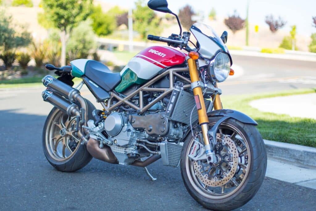 2001 ducati discount monster 900 specs