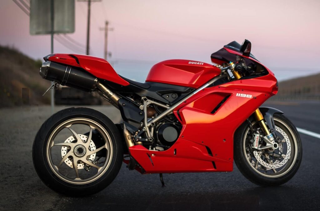 Ducati superbike 1198S 2010 red