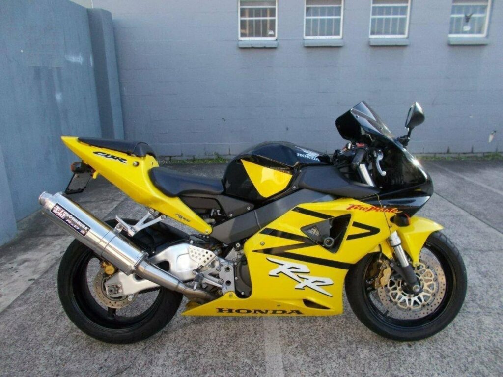 Yellow and Black Honda CBR954RR FireBlade from Gold Coast Honda