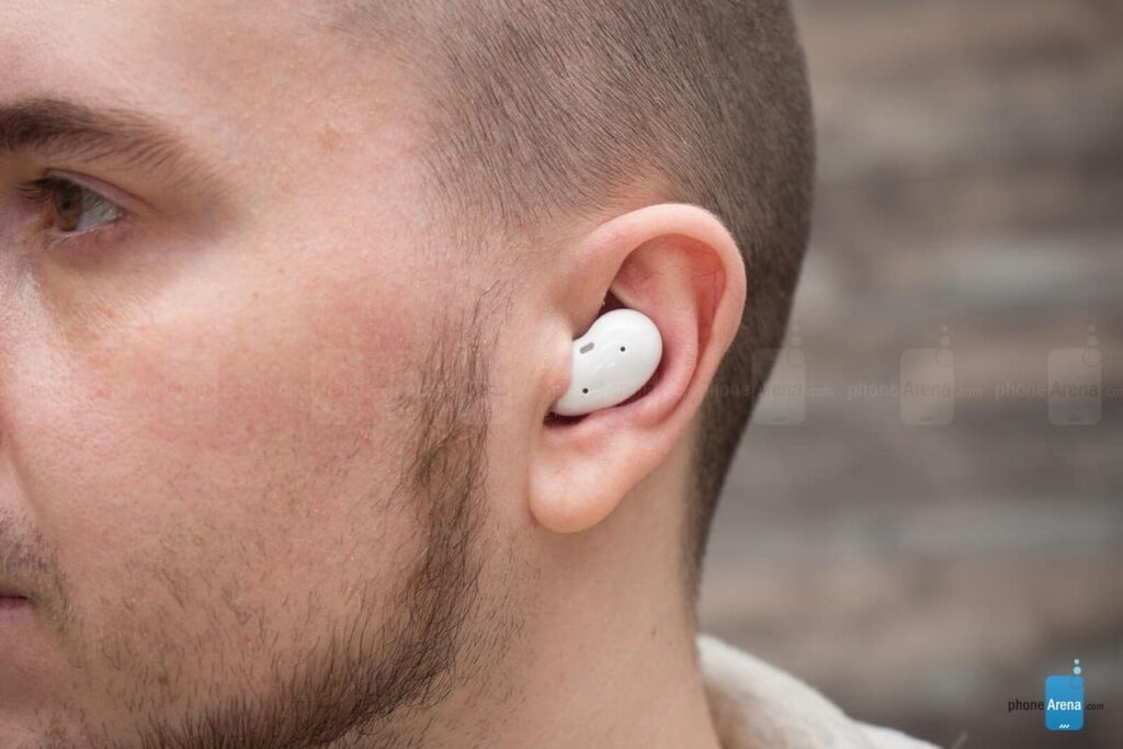 airpods while riding motorcycle