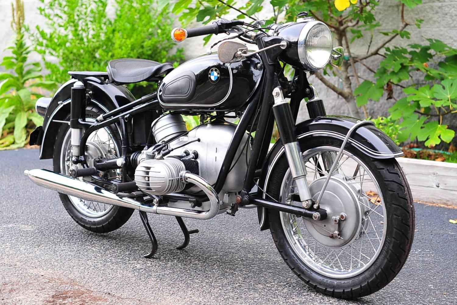 bmw v twin motorcycle