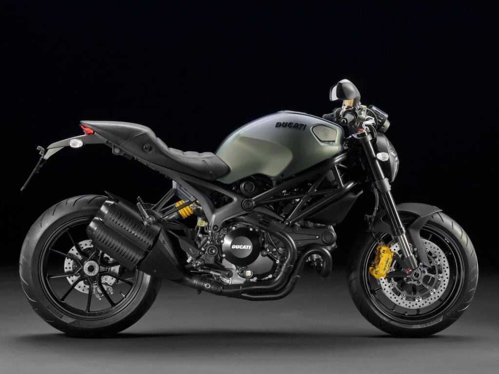 Ducati monster 2025 1100s specs