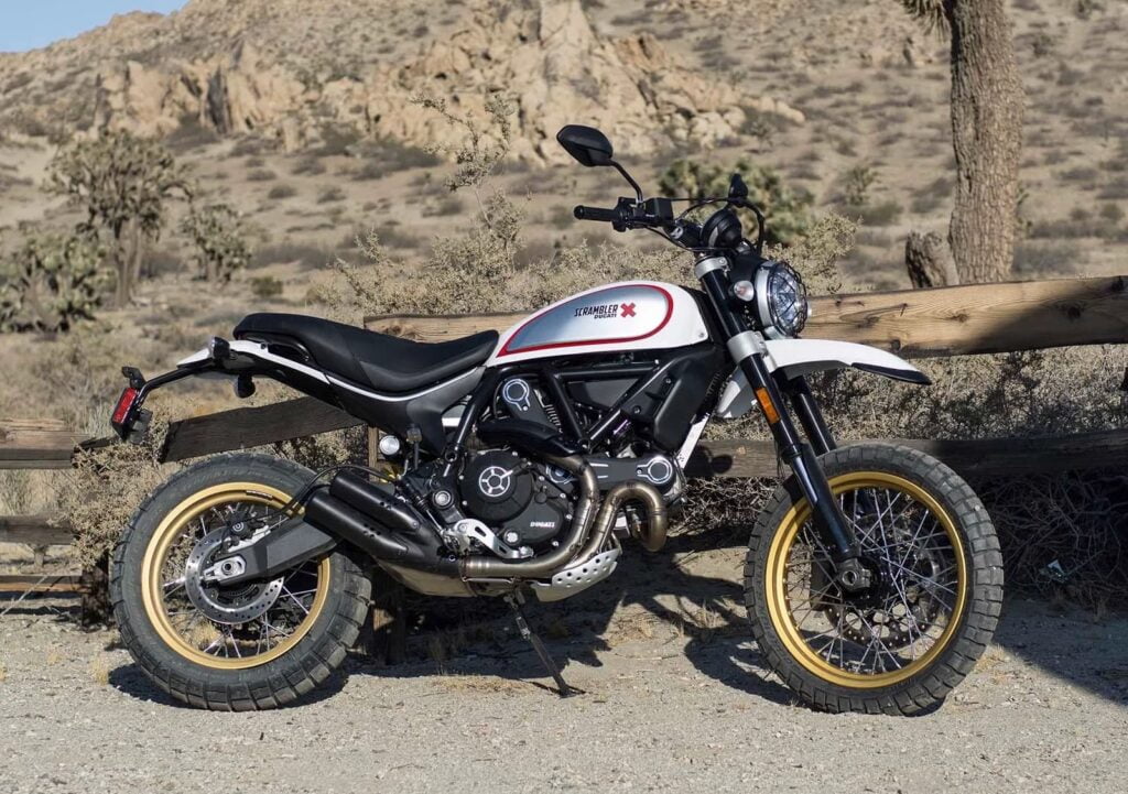 Ducati Scrambler 800 Desert Sled outdoors