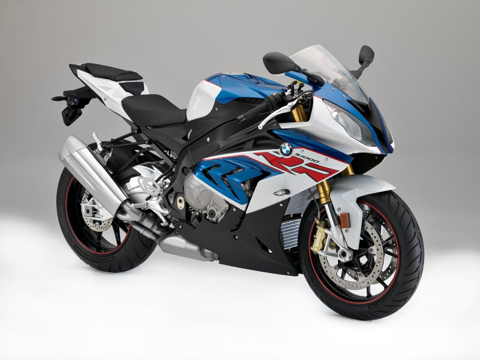 BMW S 1000 RR Buyer's Guide — Speed + Sensibility (MY2023)