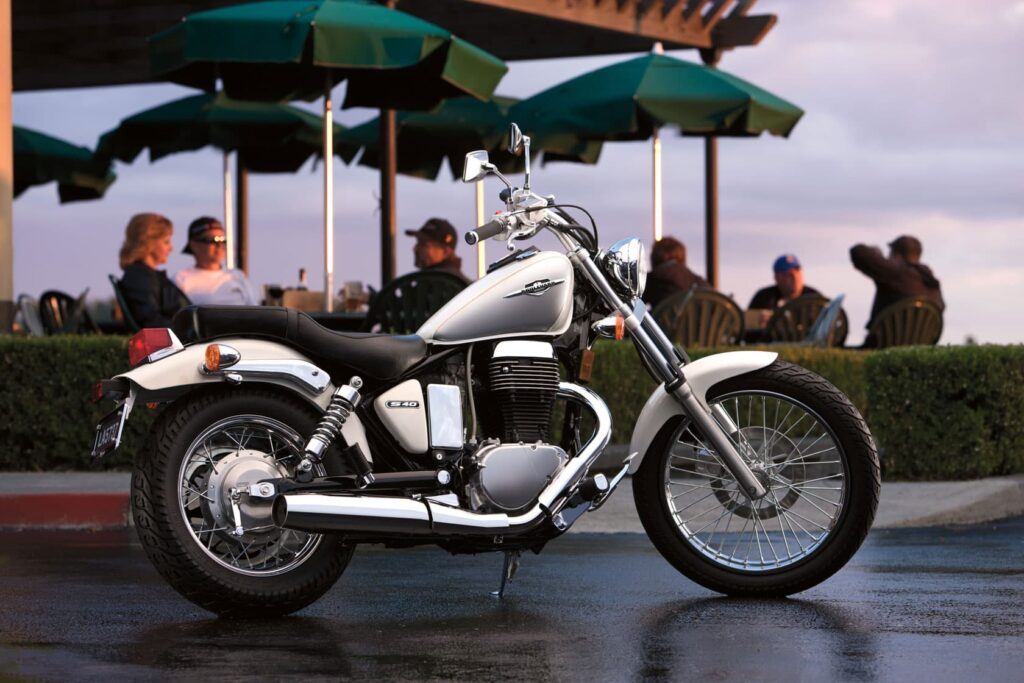 Suzuki Boulevard S40 air-cooled