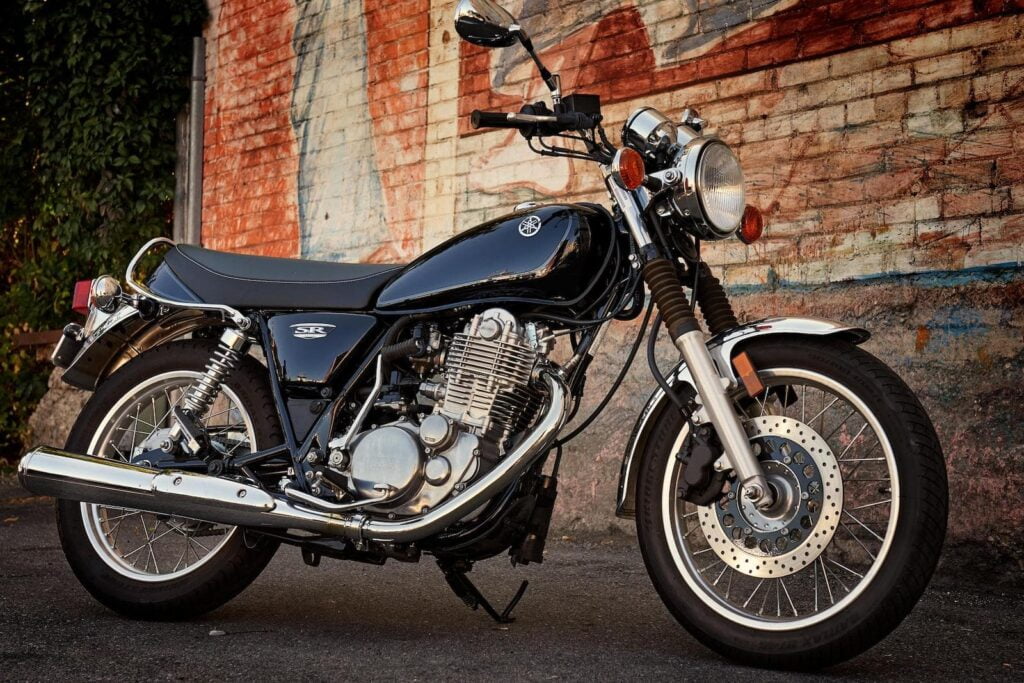 Yamaha SR400, an air-cooled motorcycle no longer in production