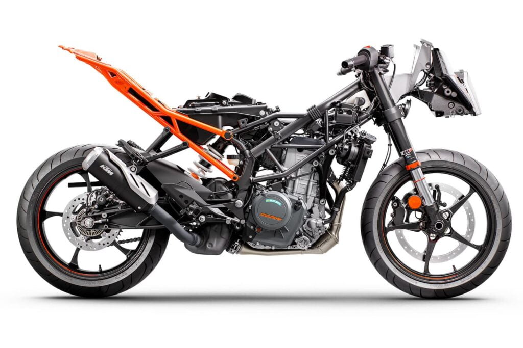 2022 KTM RC 390 RHS suspension chassis