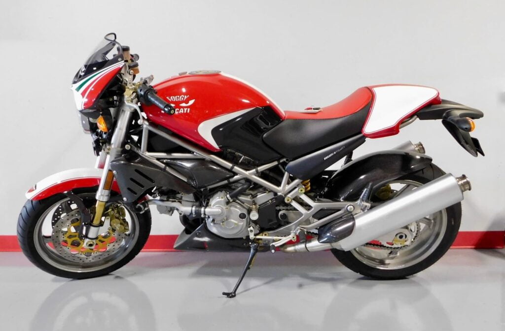 Ducati monster deals 1000 s4r