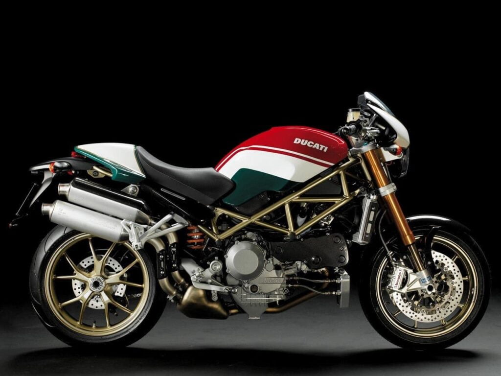 ducati ドゥカティ　S4R.S2R シルモーター　イタリア