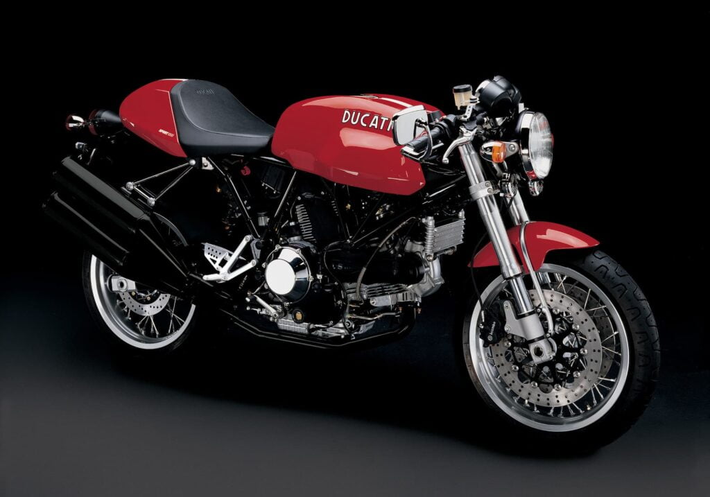 Ducati SportClassic Sport 1000 Monoposto Red RHS diagonal studio