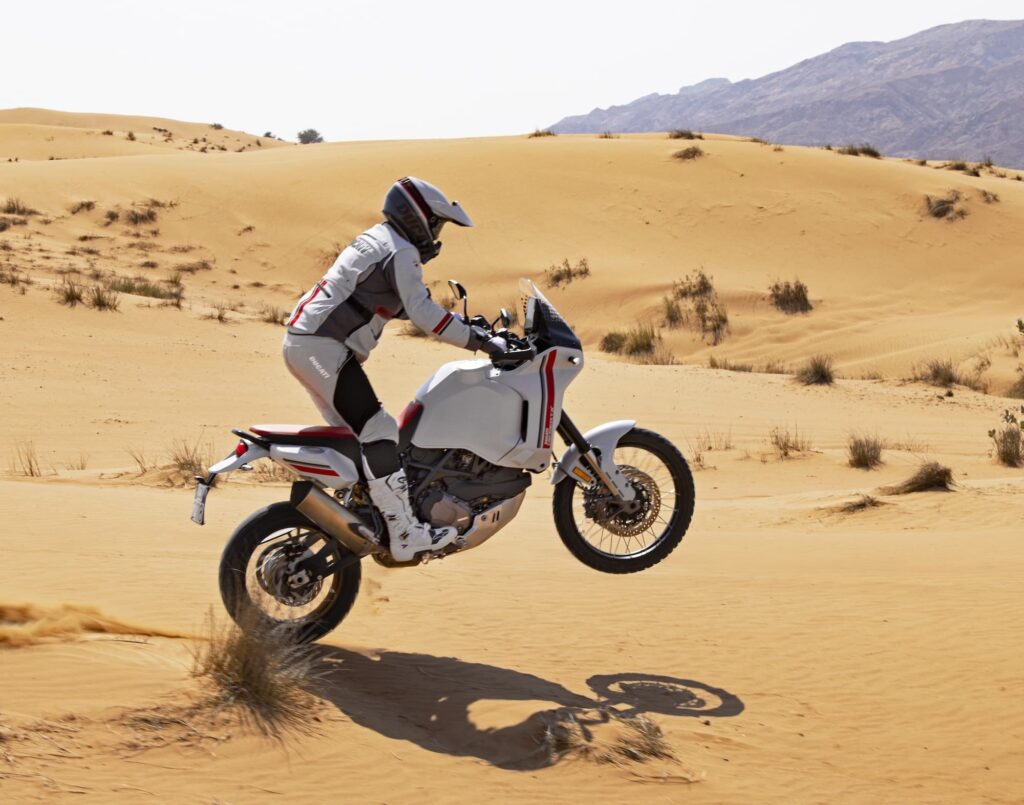 2022 Ducati DesertX - Action wheelie