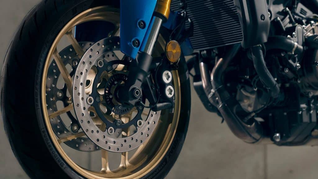 Front suspension on 2022 Yamaha XSR900