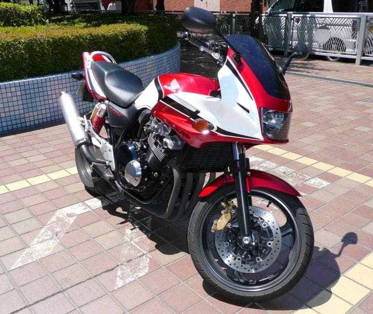 All About the Honda CB400SF Super Bol D'oR