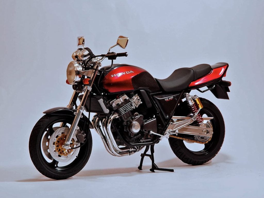 All About the Honda CB400SF Super Bol D'oR