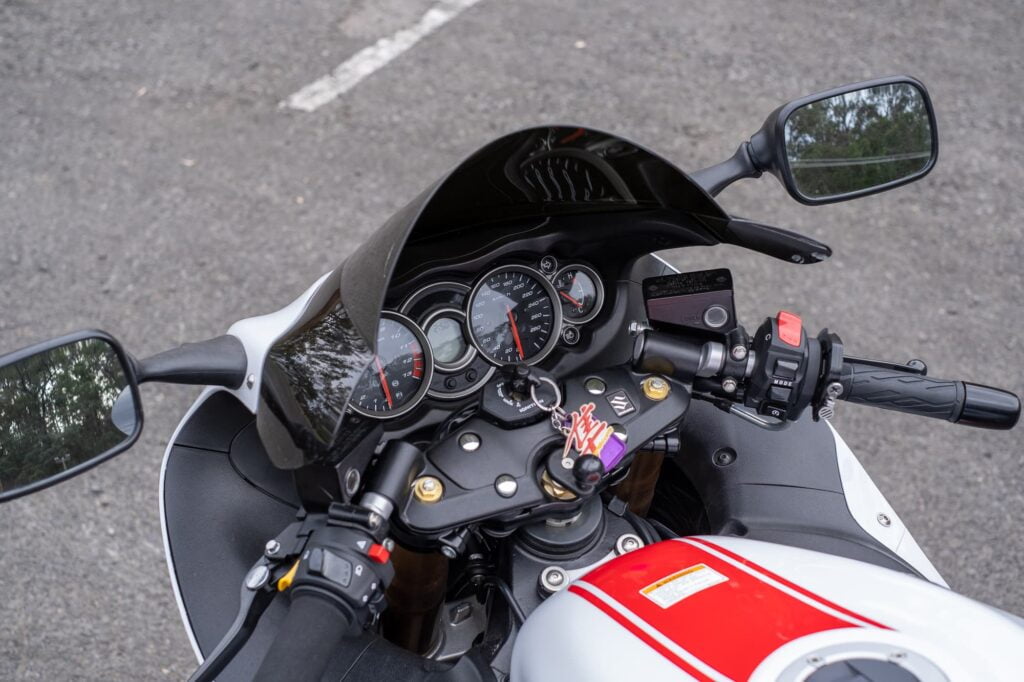 2018 Gen 2 Suzuki Hayabusa - instrument cluster