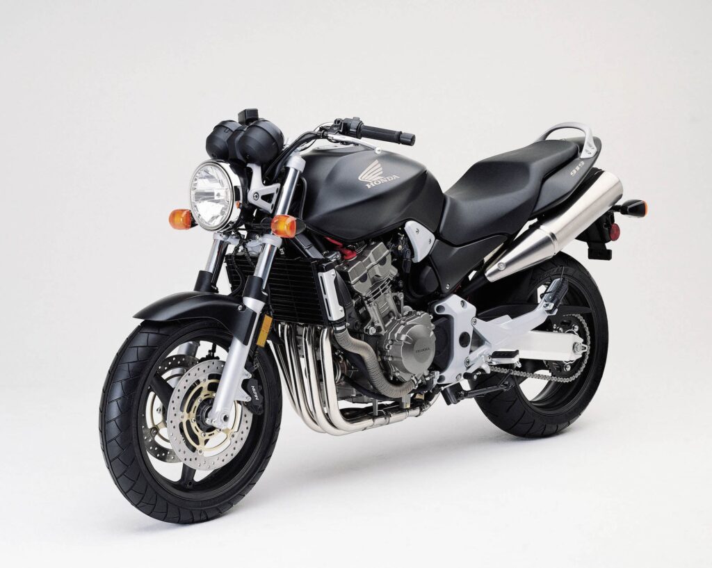 Honda Hornet 919