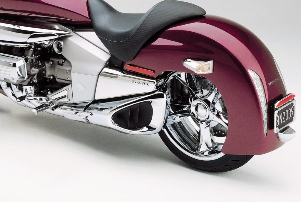 2004 Honda Valkyrie Rune, Road Test Review