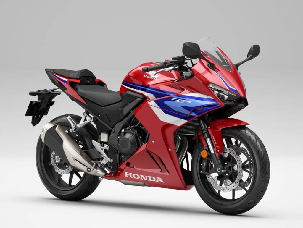 2024 Honda CBR500R RHS 3-4