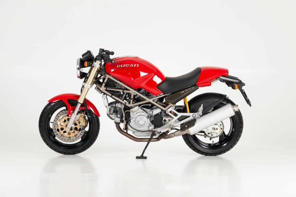 muffler for noise emissions control on 1994 ducati monster 900