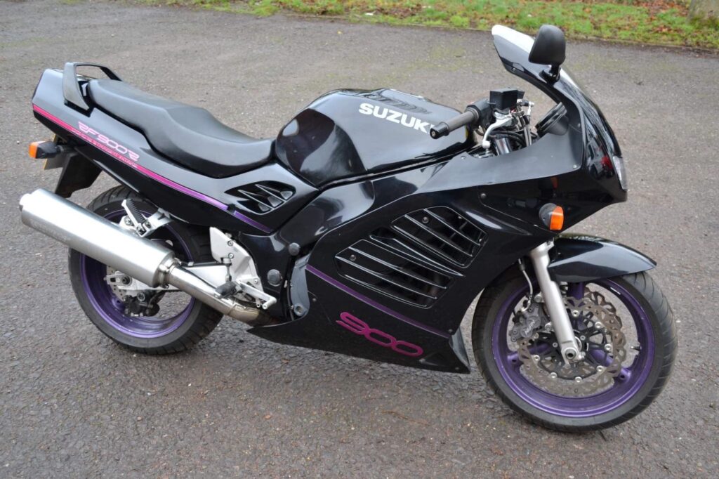 Suzuki RF900R for sale black