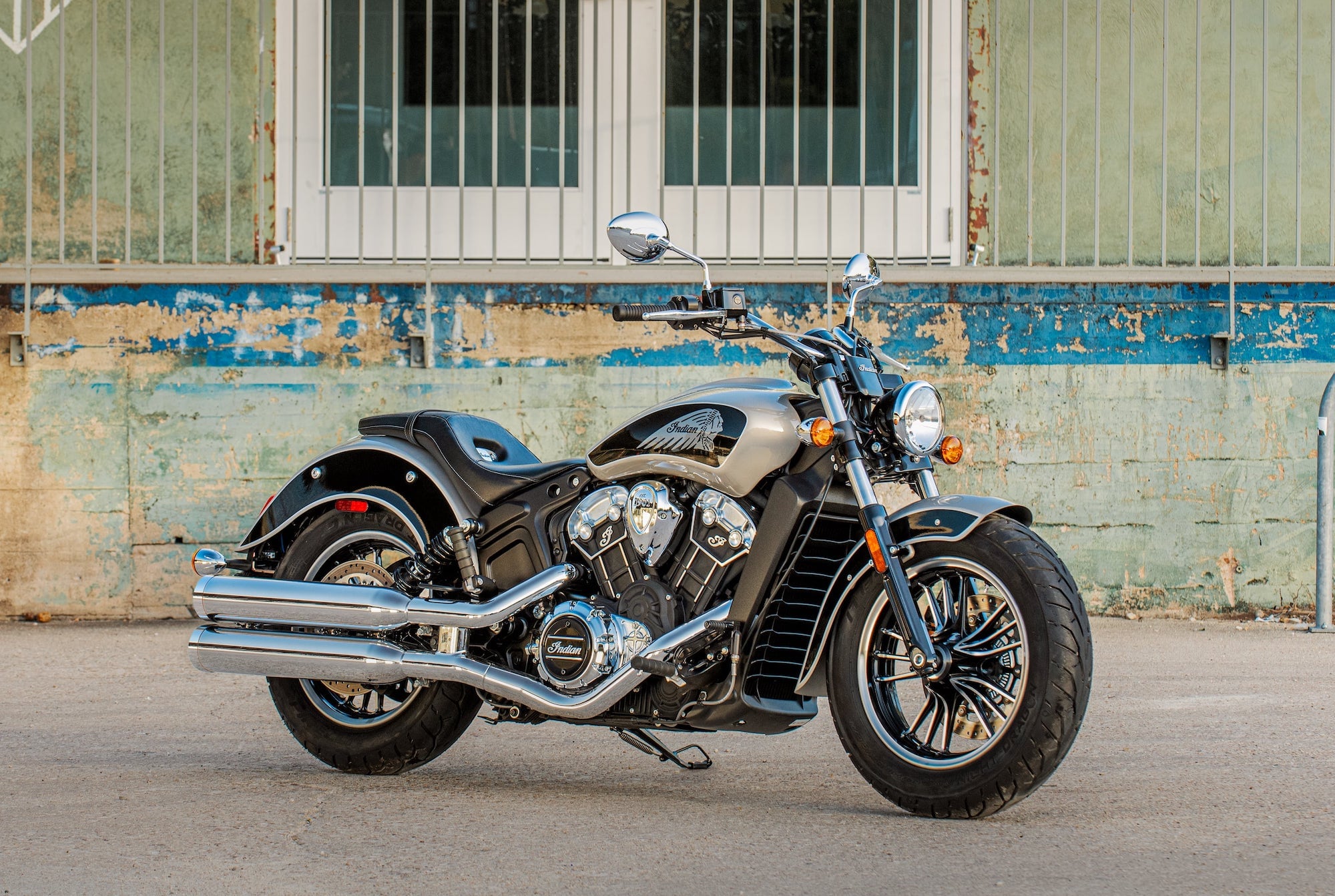2022 Indian Scout RHS front static