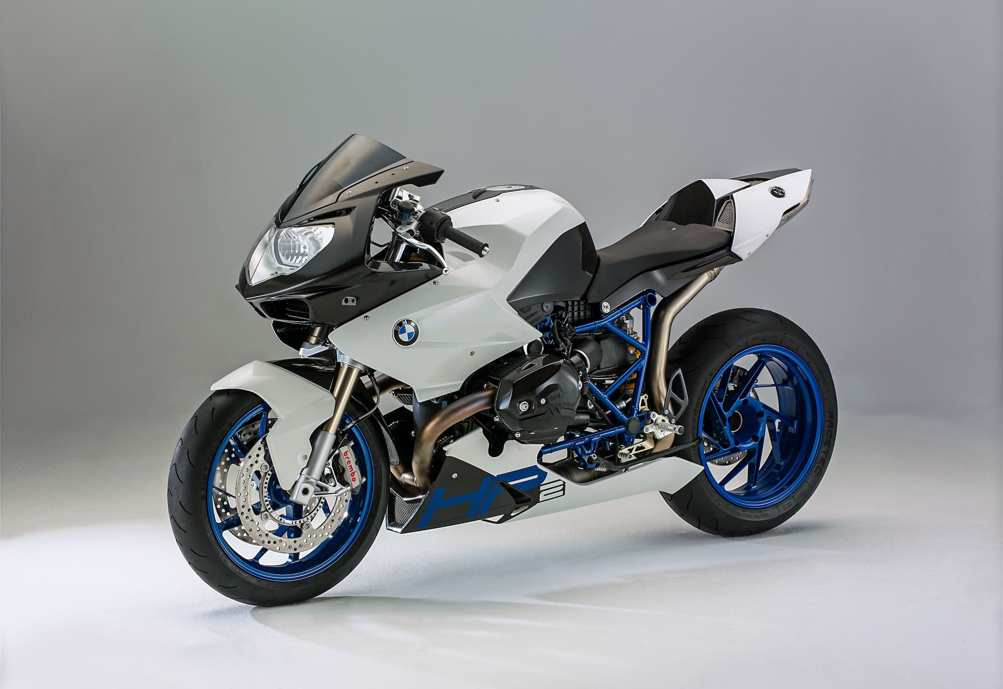 BMW HP2 Sport Studio lhs front 3-4