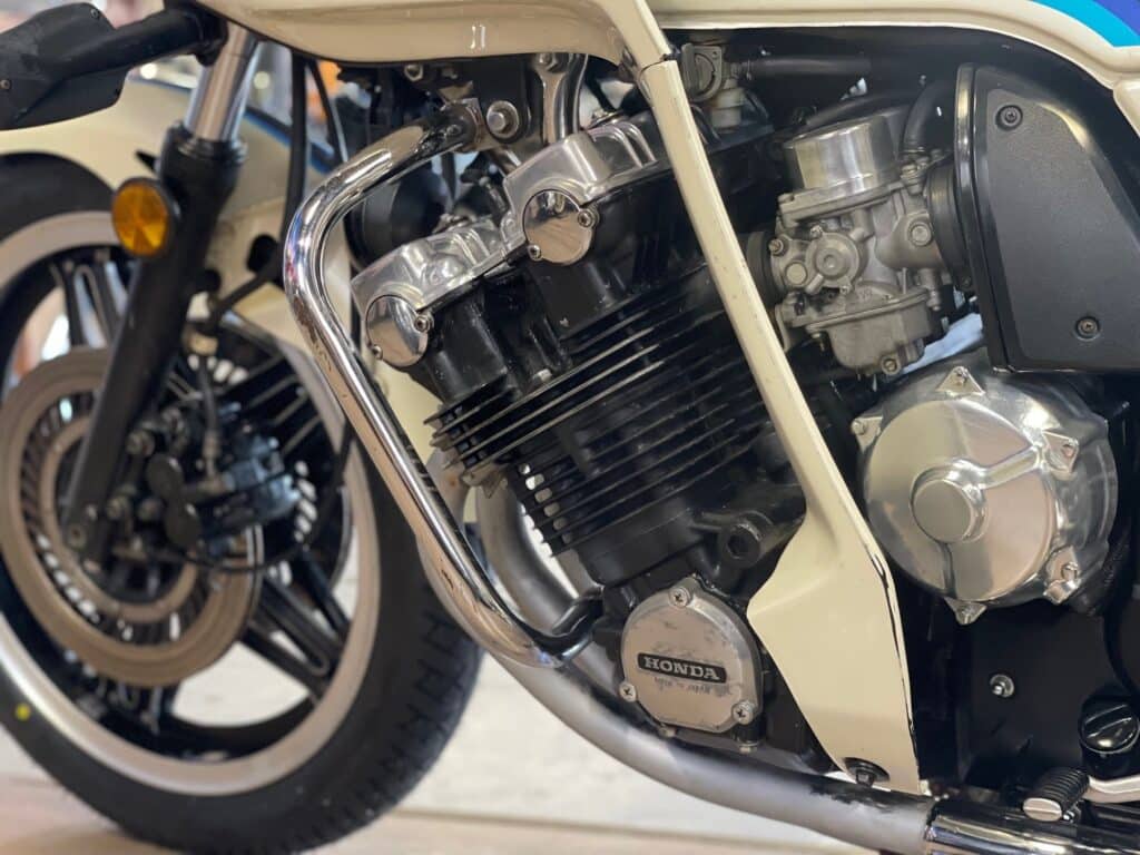 Honda CBX1000 MotoMAX engine