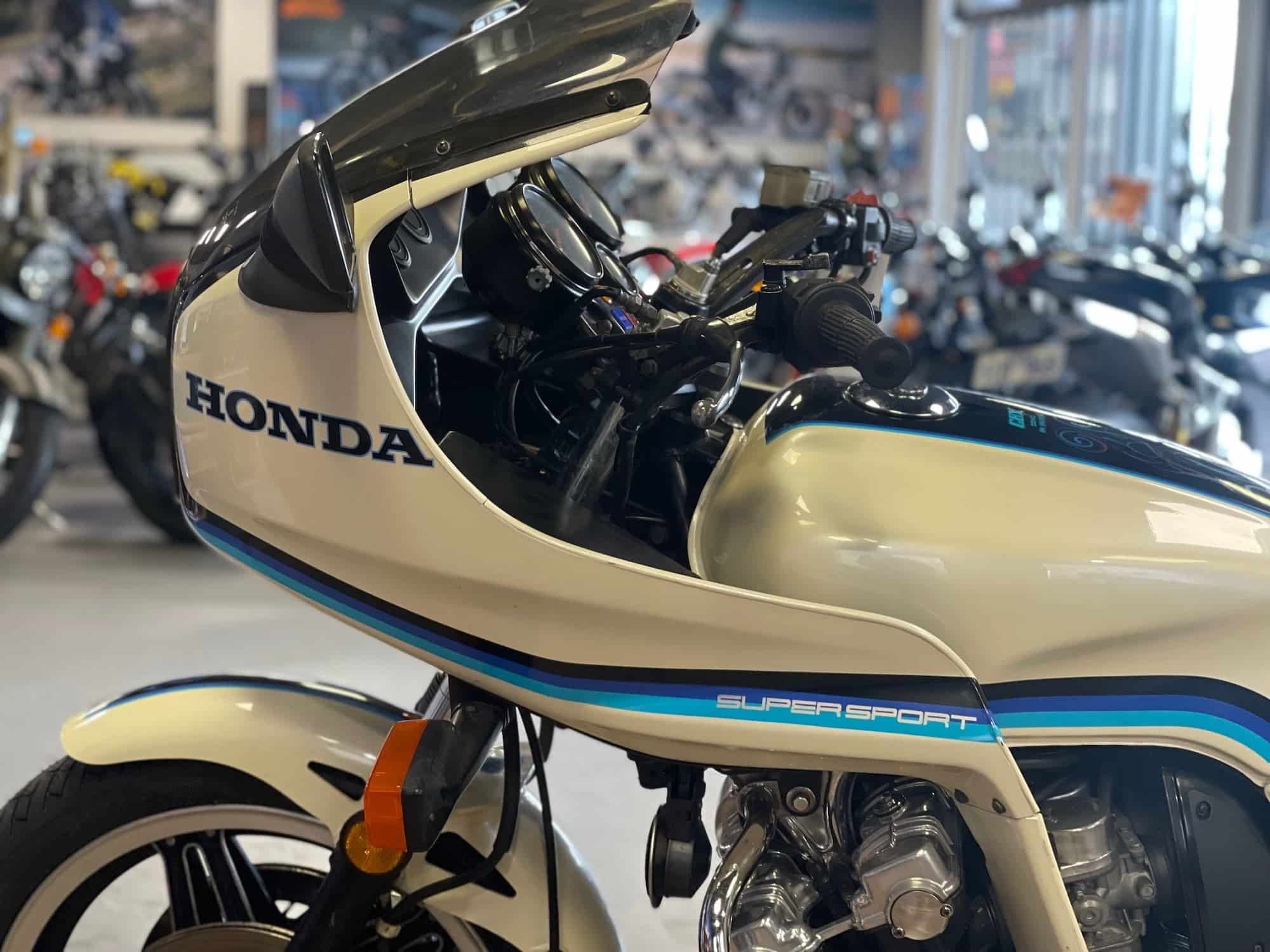 Honda CBX1000 MotoMAX for sale left front fairing