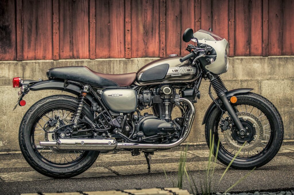 Kawasaki W800 Cafe next to wall