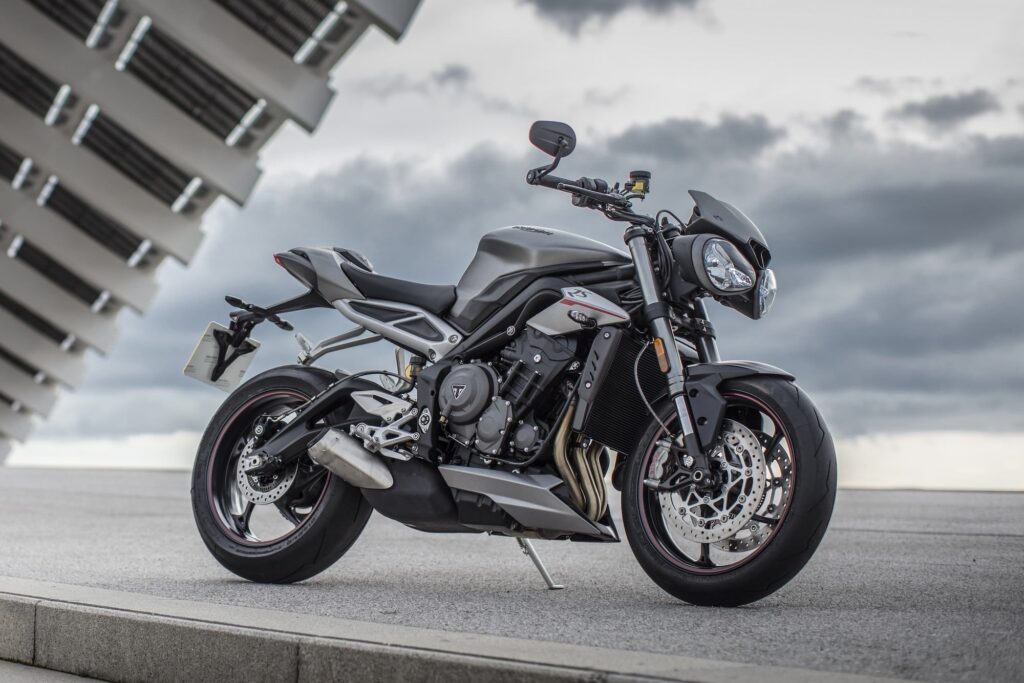 Triumph Street Triple RS staircase clouded sky Static RHS cropped